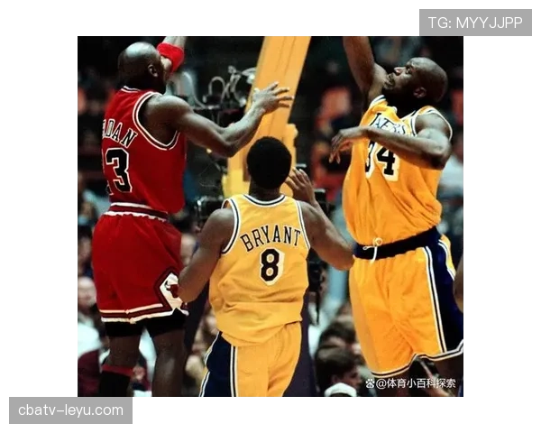 艾弗森突破突破率超乔丹，关键时刻得分主导球队进攻